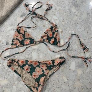 Acacia size large bikini